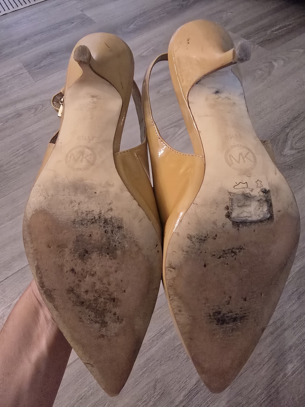 Michael Kors Patent Pointed-Toe Slingback Pumps in Camel - Picture 5 of 8